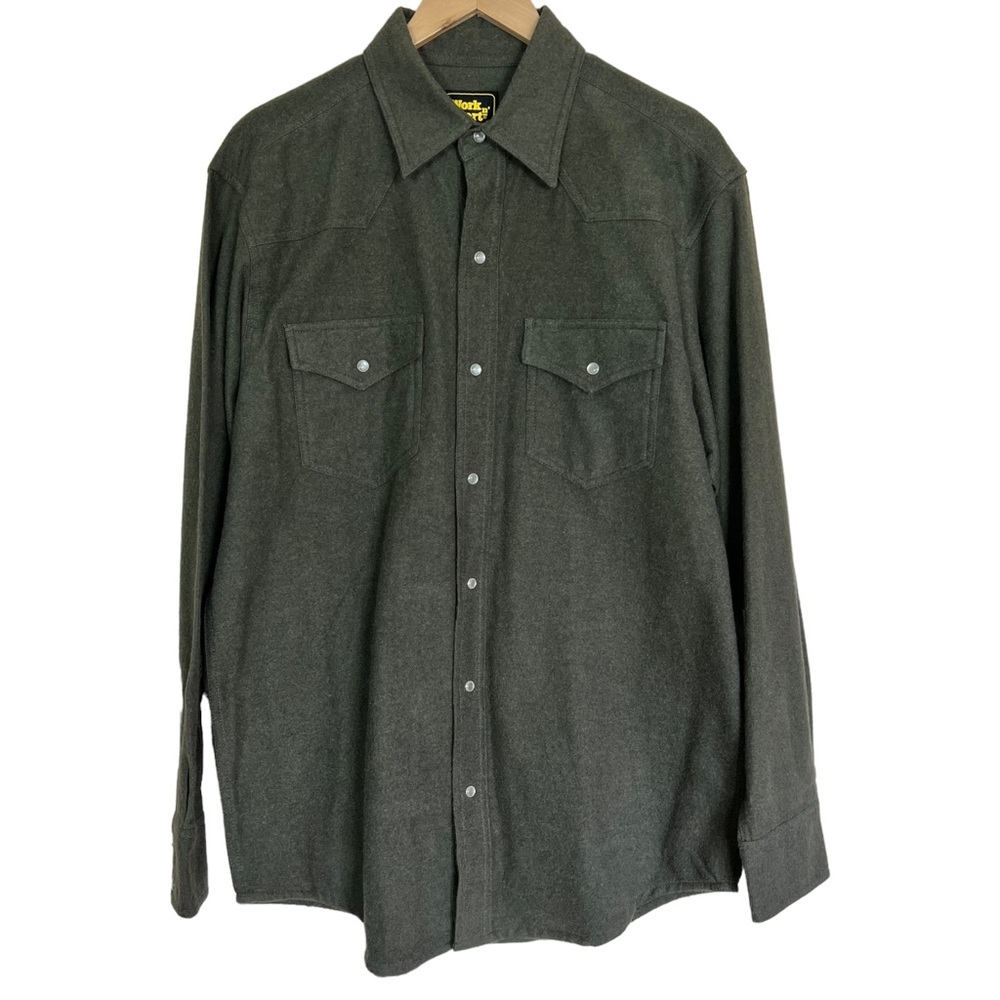 Work n Sport Long Sleeve Button Down Shirt Size Medium NWT
